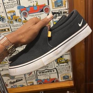 Nike Court Royale Slip Ons